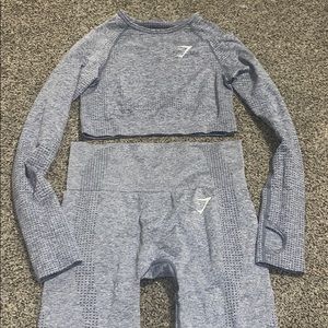 Gymshark crop long sleeve and leggings outfit